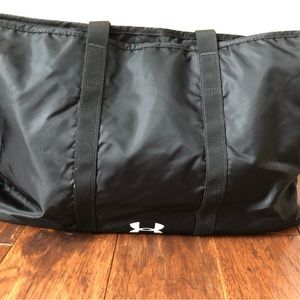 Under Armour Large Zip Tote